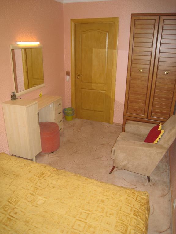 Elephant Hostel Dniepropietrowsk Pokój zdjęcie
